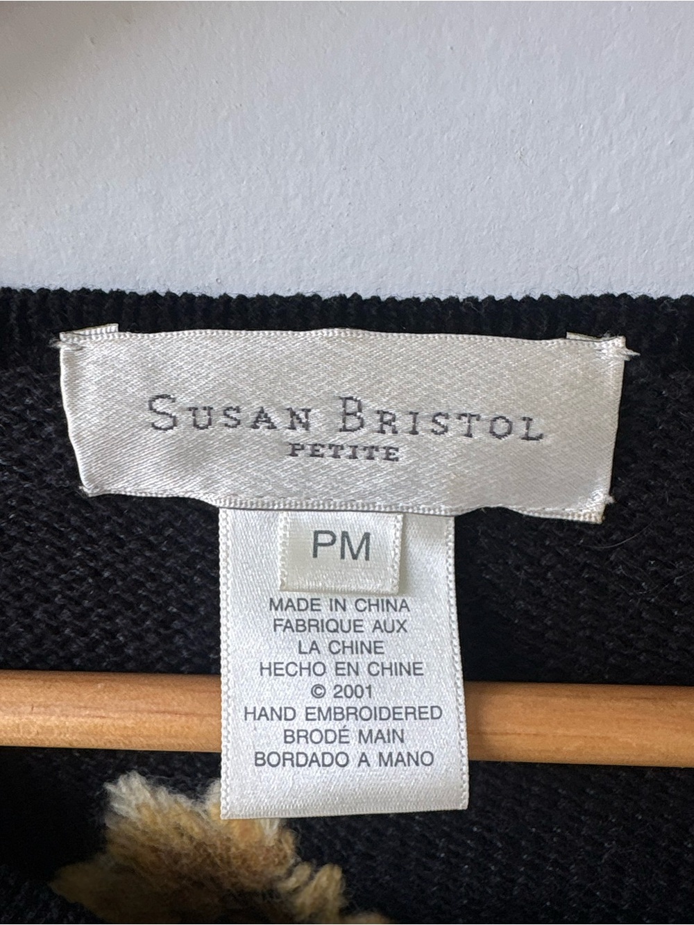 Susan Bristol Petite Hand Embroidered Floral Cardigan Sweater Black Cottagecore - Picture 2 of 6